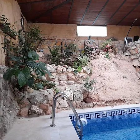 Casa Blanca منزل ريفي ألاما ذي أراغون